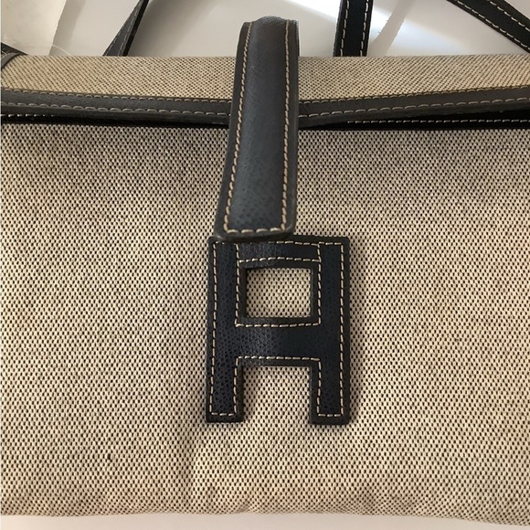 Canvas leather lining crossbody bag preowned - Picture 6 of 6